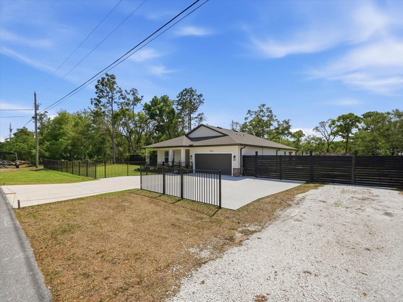SPRING HILL - Residential