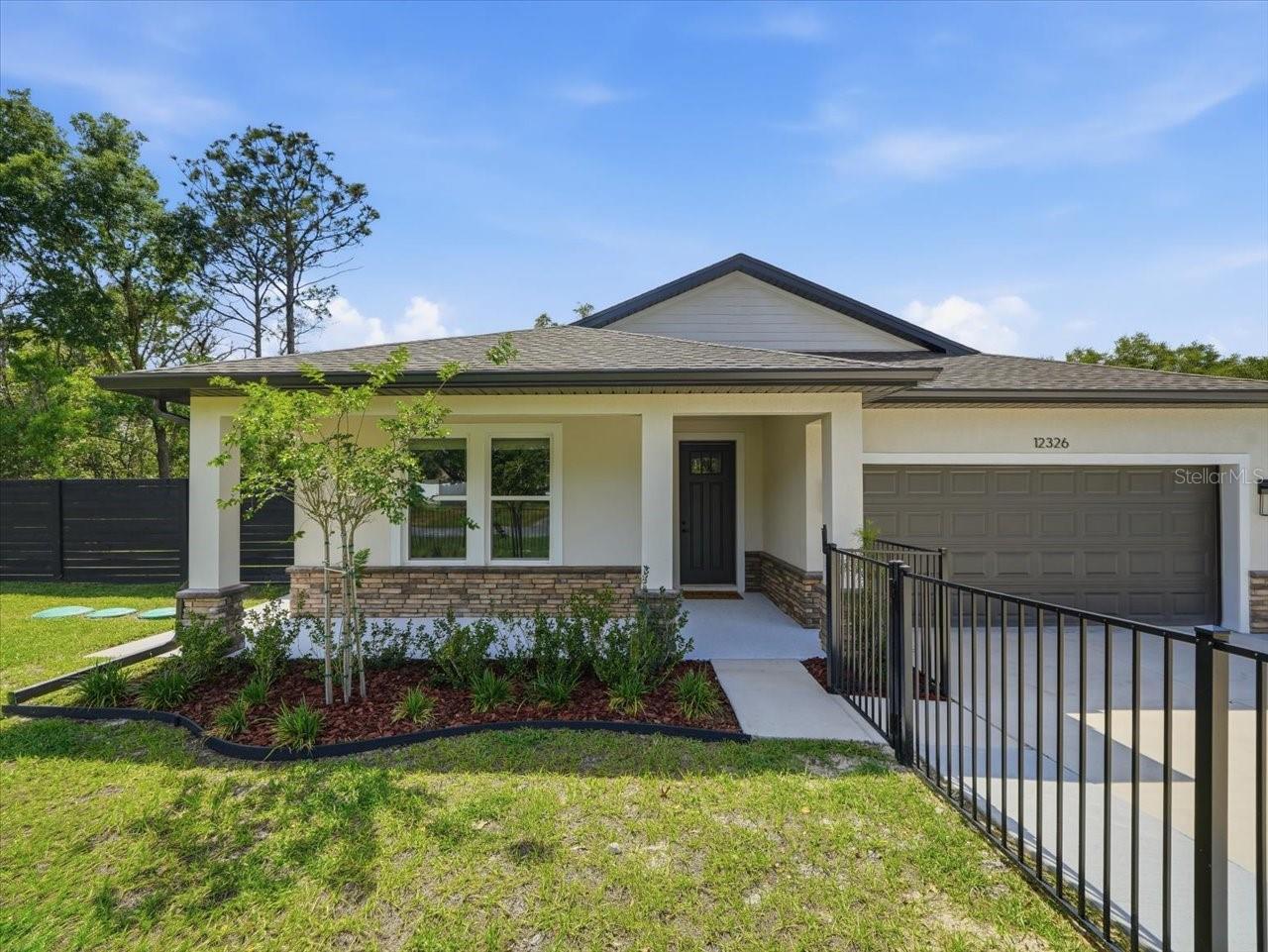 SPRING HILL - Residential
