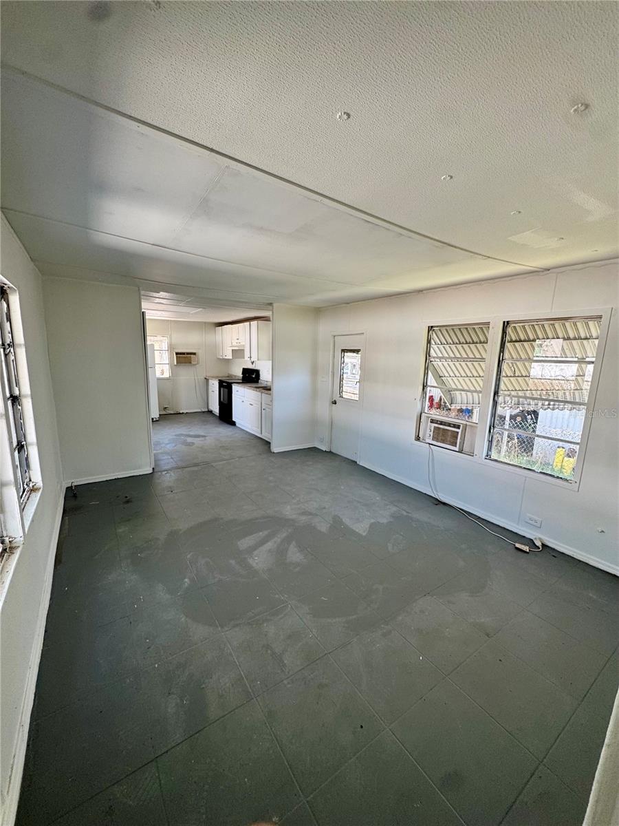 ZEPHYRHILLS COLONY CO - Residential