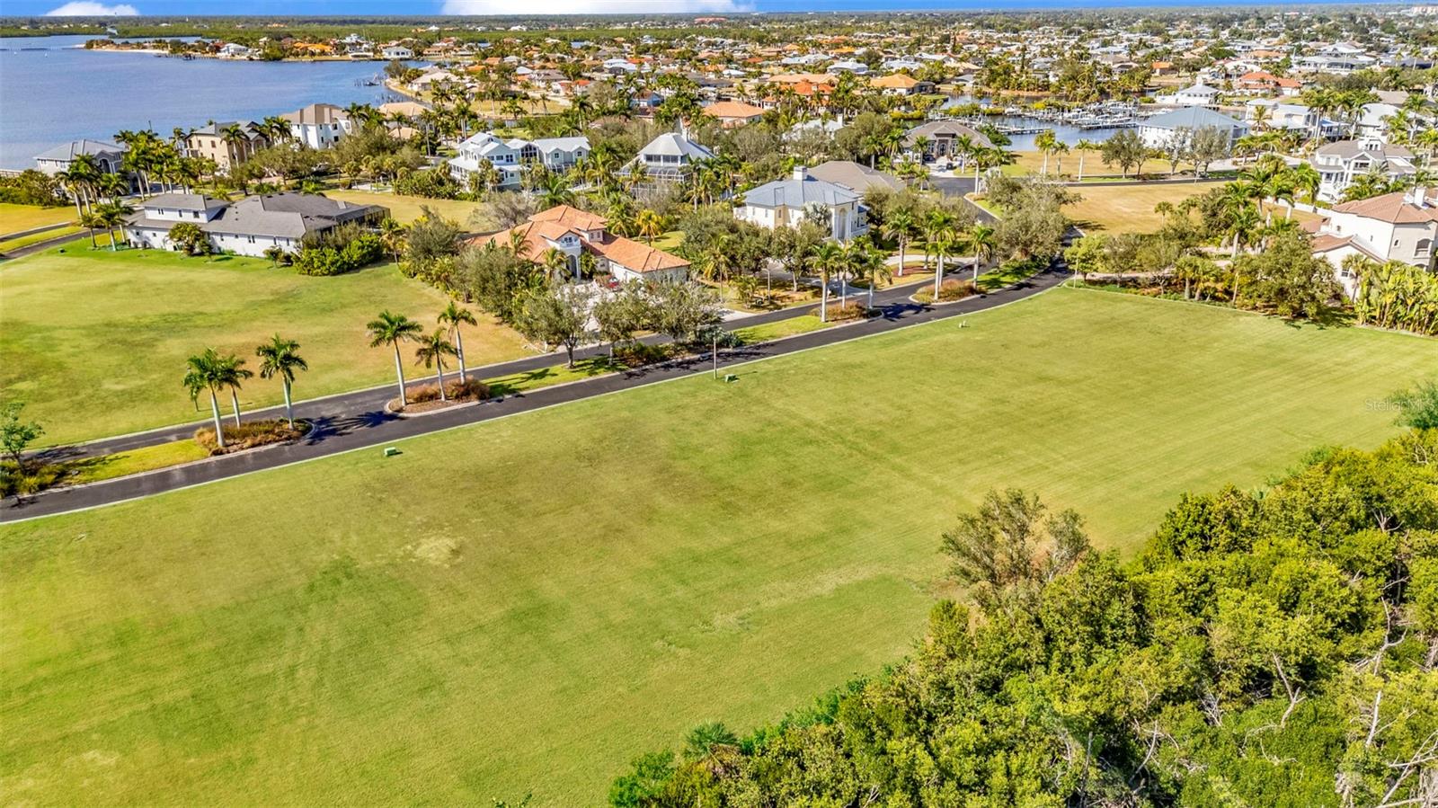 GRASSY POINT ESTATES - Land