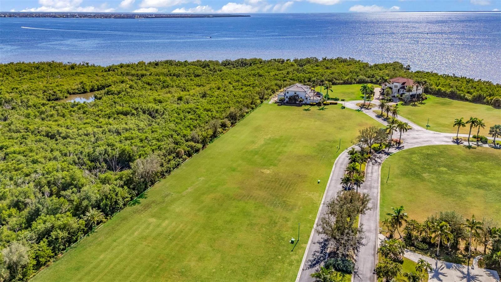 GRASSY POINT ESTATES - Land