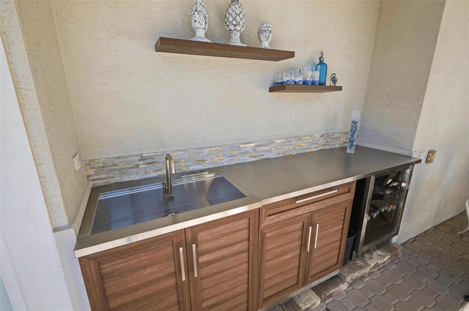 HAMMOCK DUNES - Residential