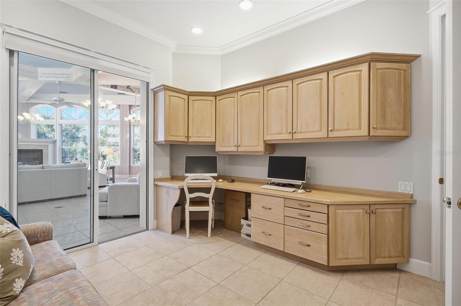 HAMMOCK DUNES - Residential