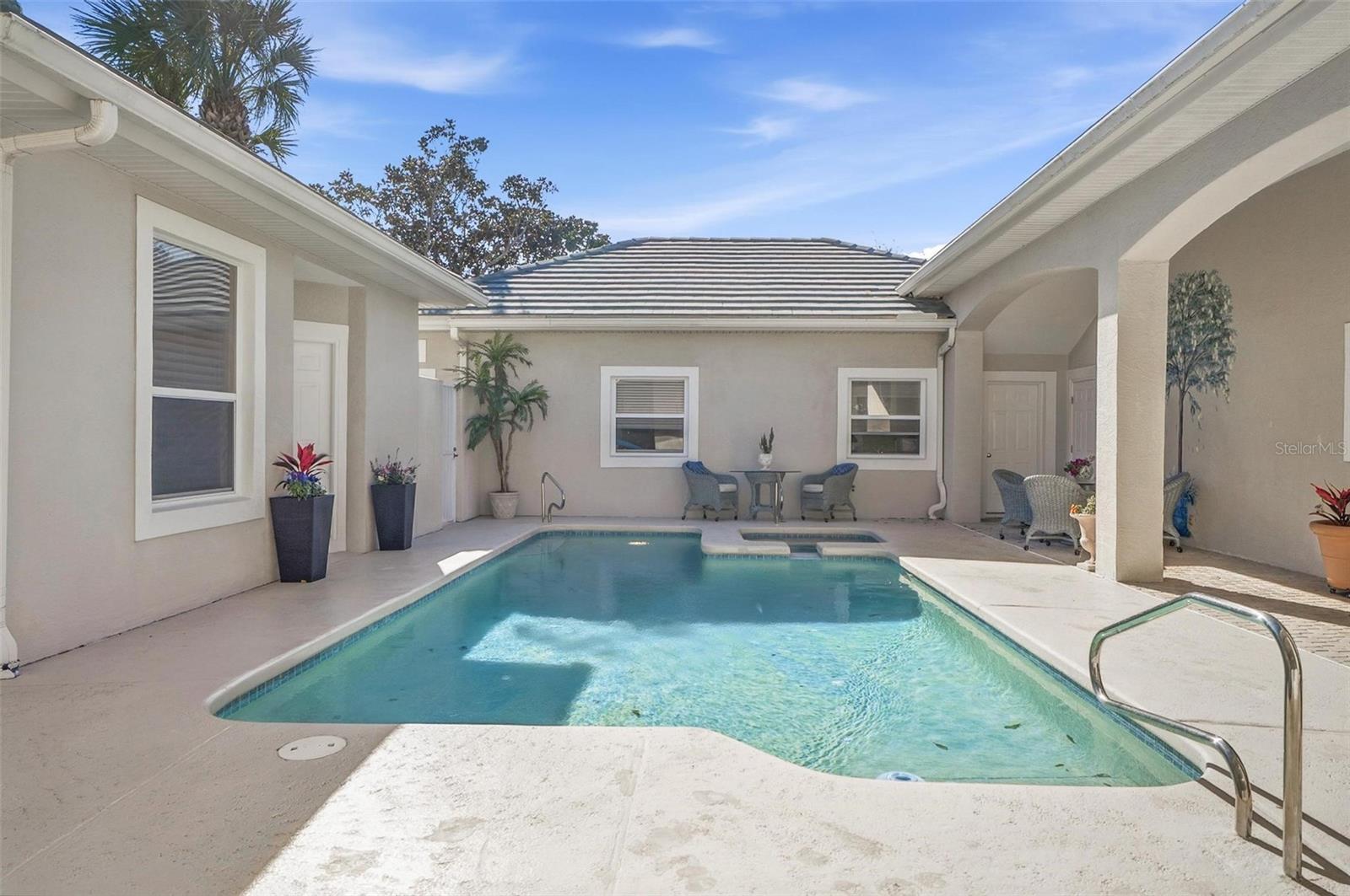 HAMMOCK DUNES - Residential