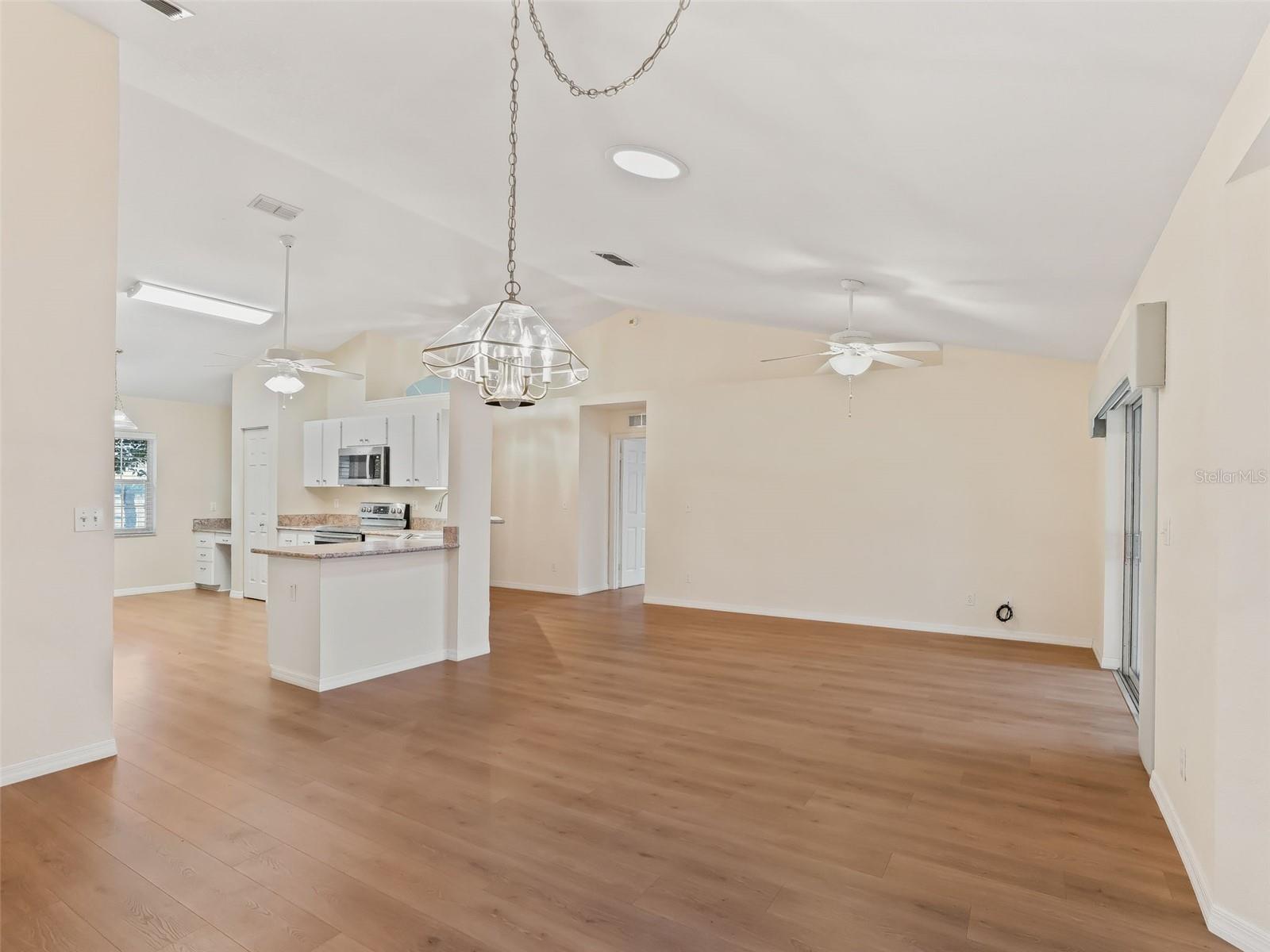 STONECREST - Residential