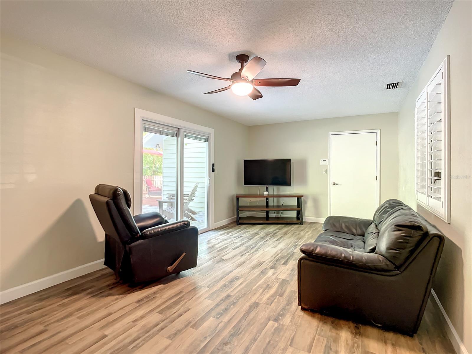 Hull Grant S 01/3 A - Residential