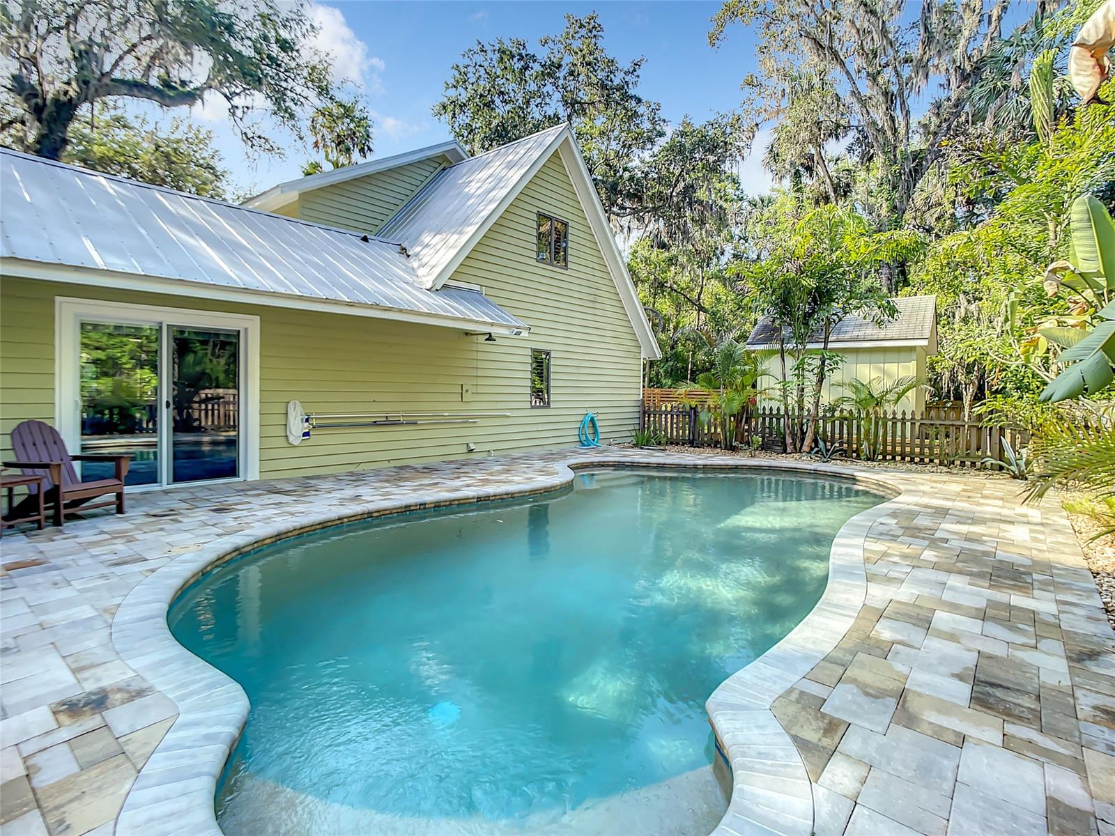 Hull Grant S 01/3 A - Residential