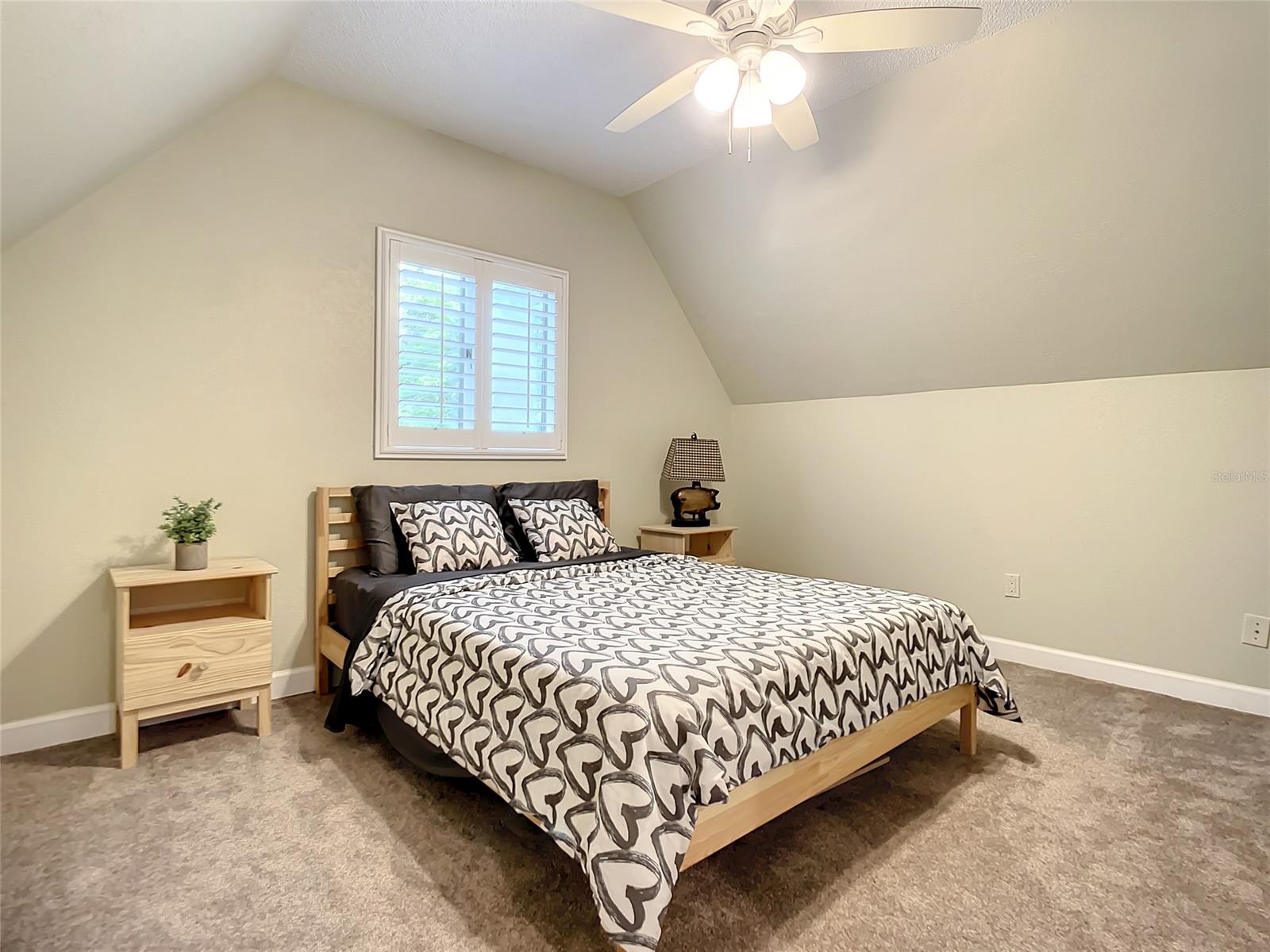 Hull Grant S 01/3 A - Residential