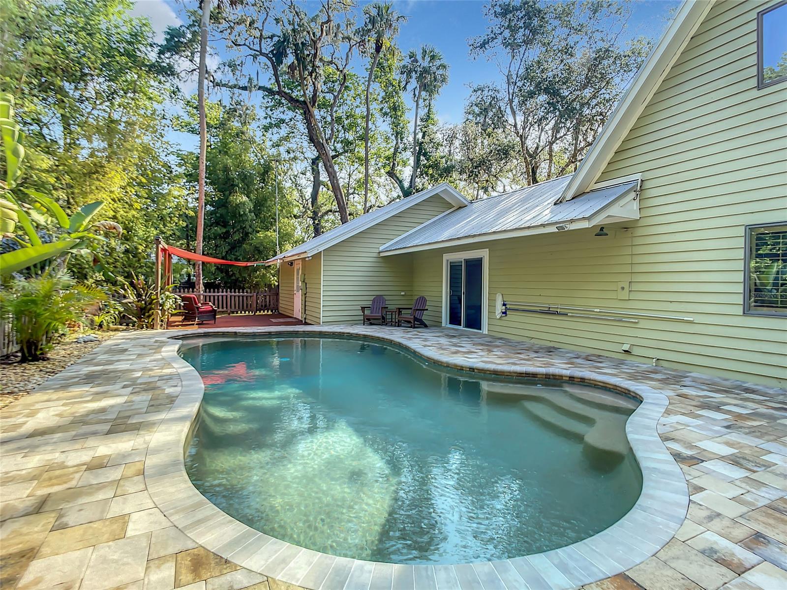 Hull Grant S 01/3 A - Residential