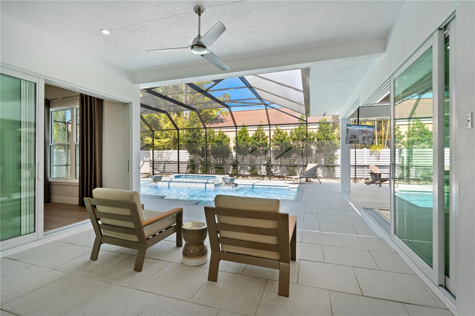 SARA SANDS - Residential