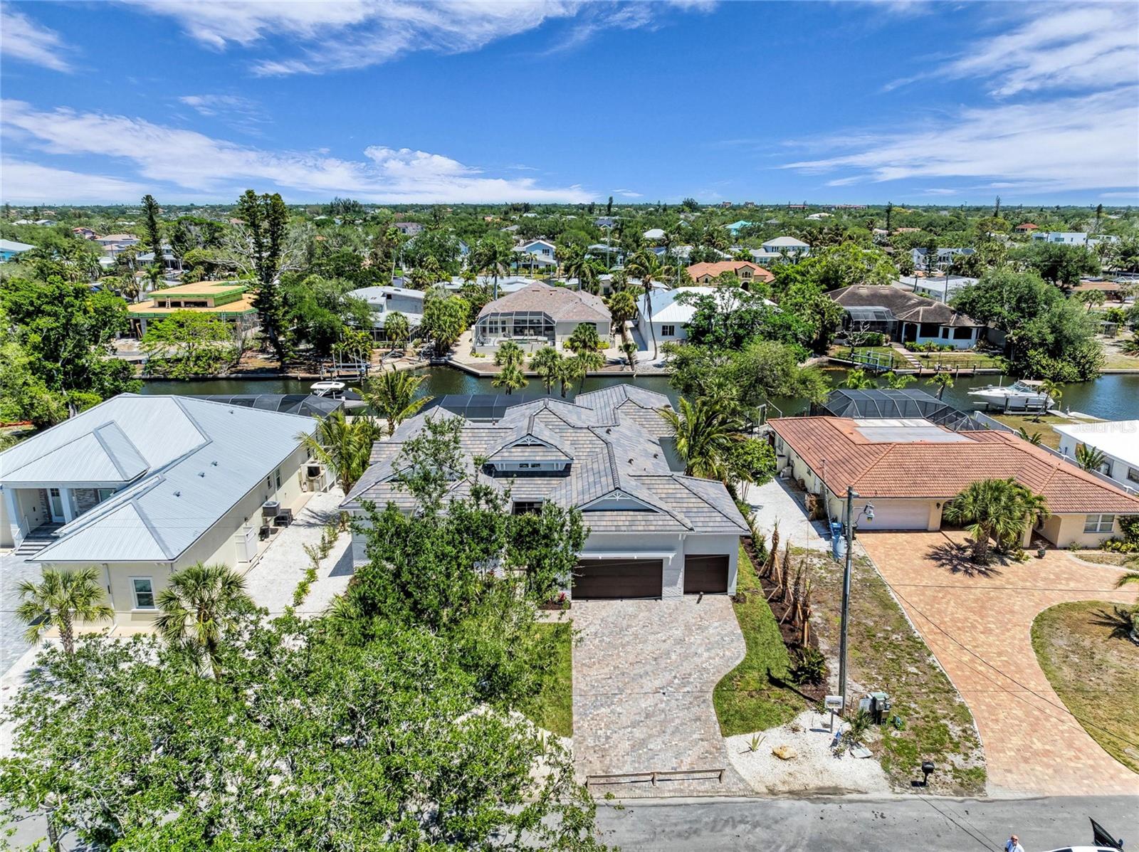 SARA SANDS - Residential