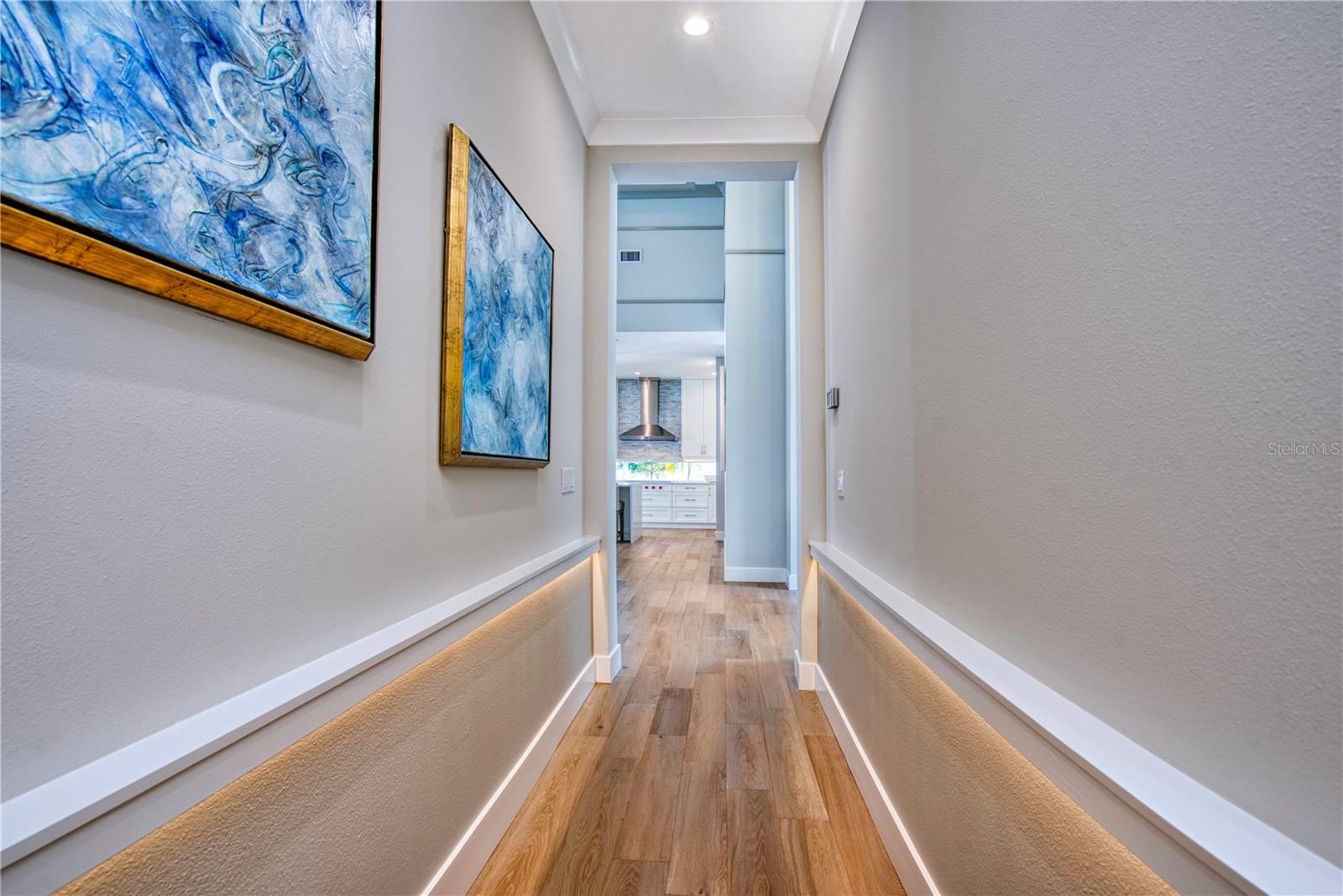 SARA SANDS - Residential