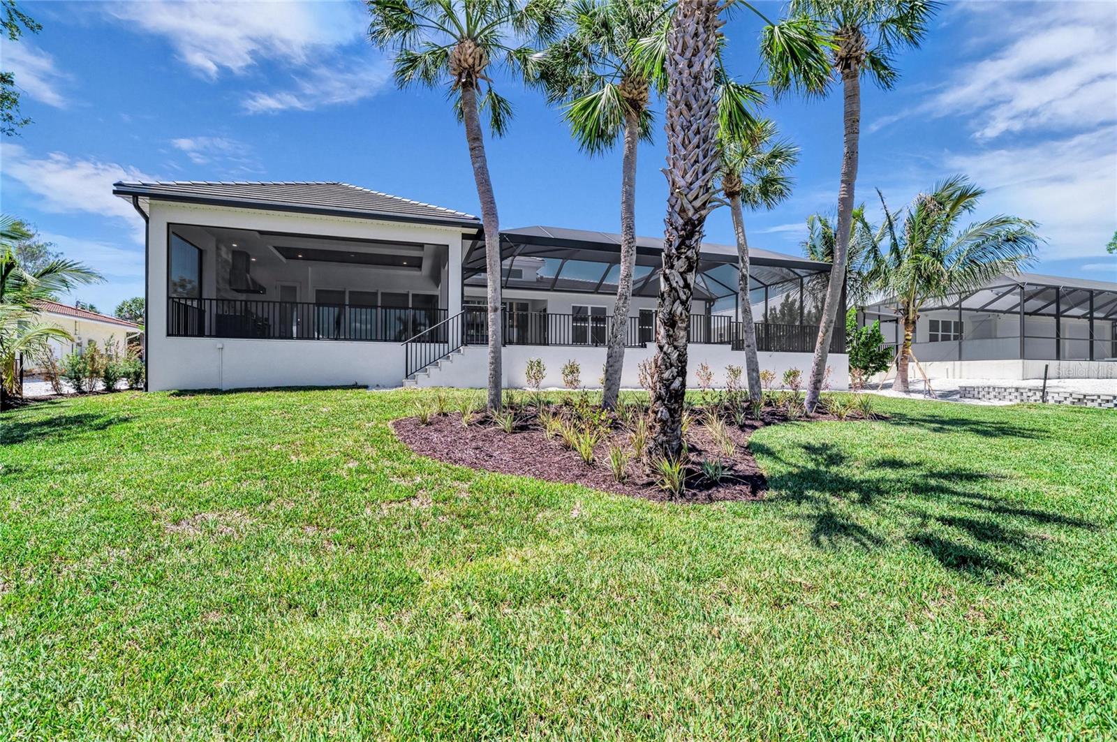 SARA SANDS - Residential