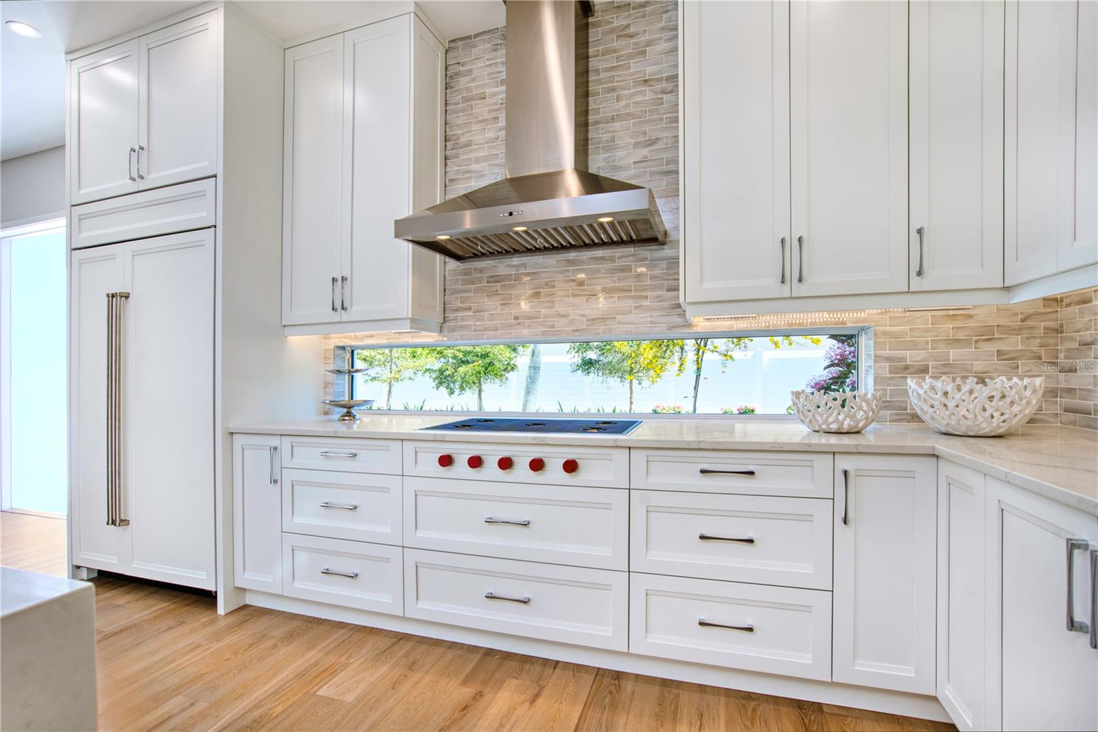 SARA SANDS - Residential