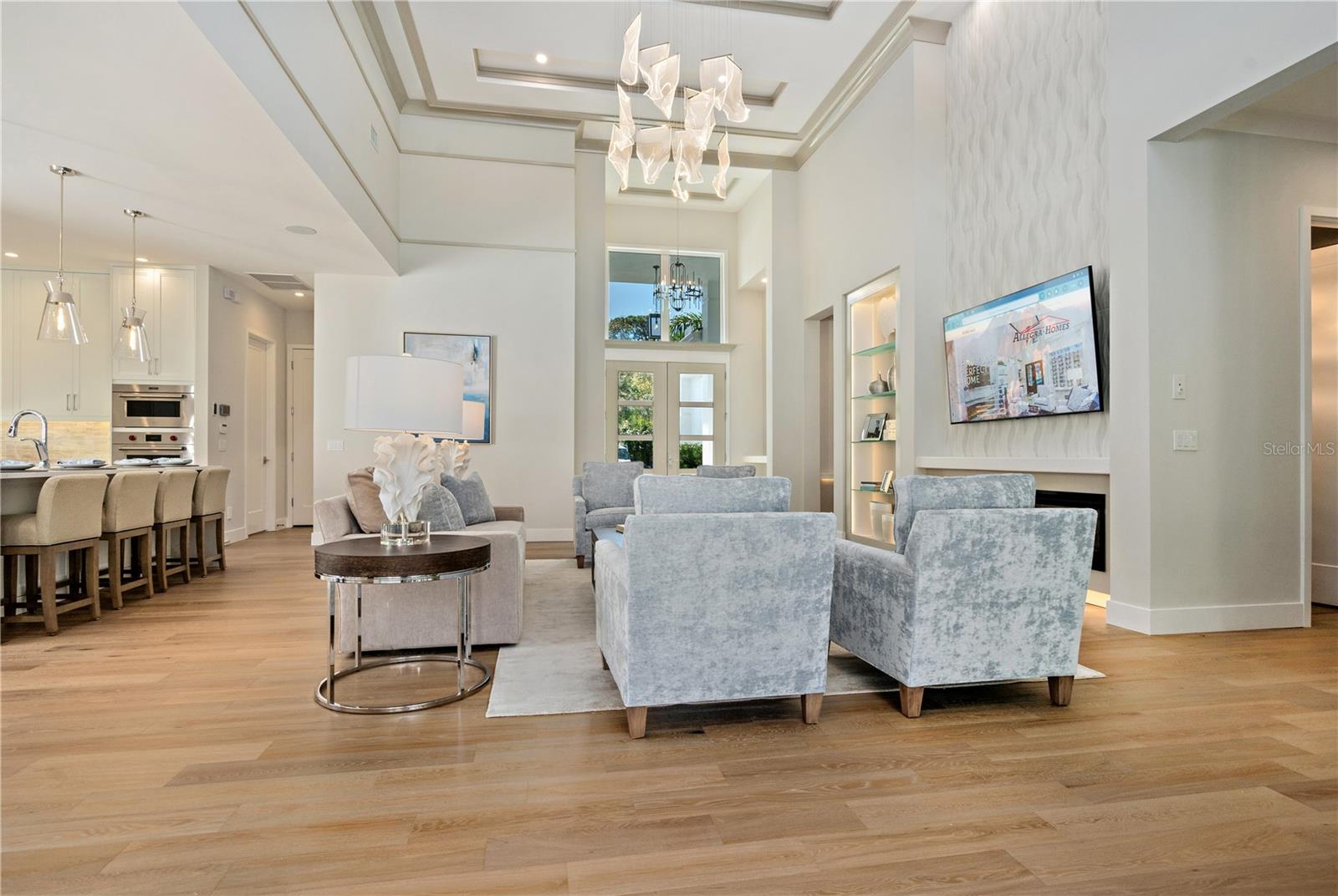 SARA SANDS - Residential