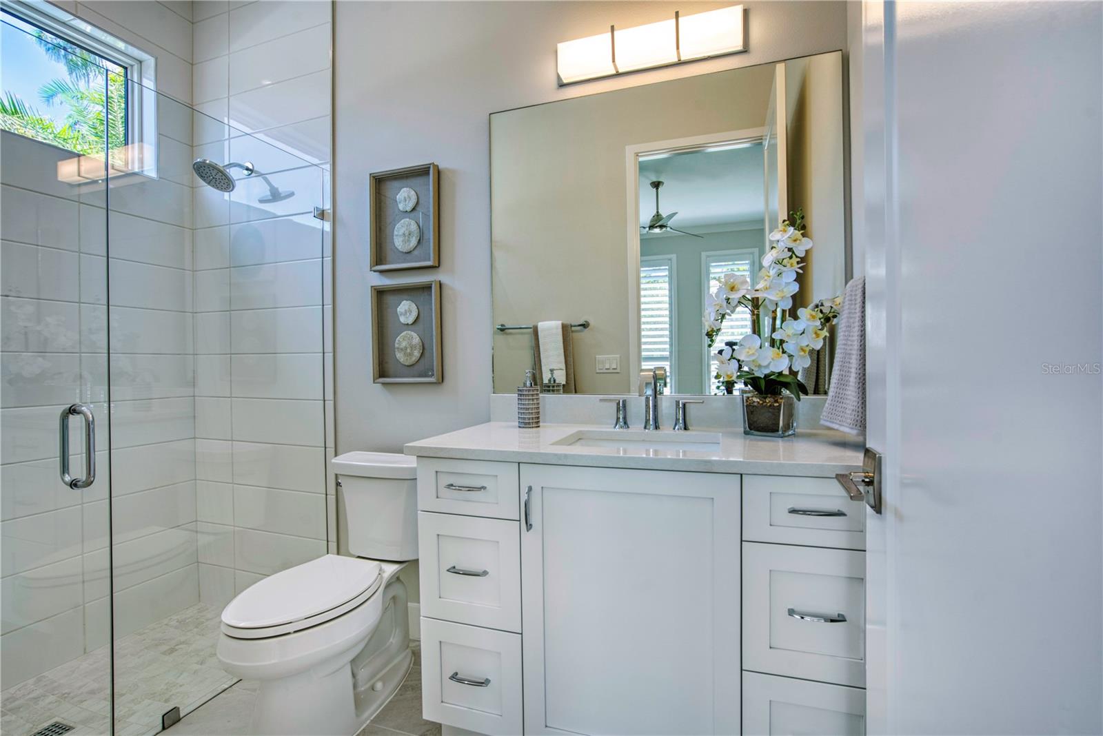 SARA SANDS - Residential