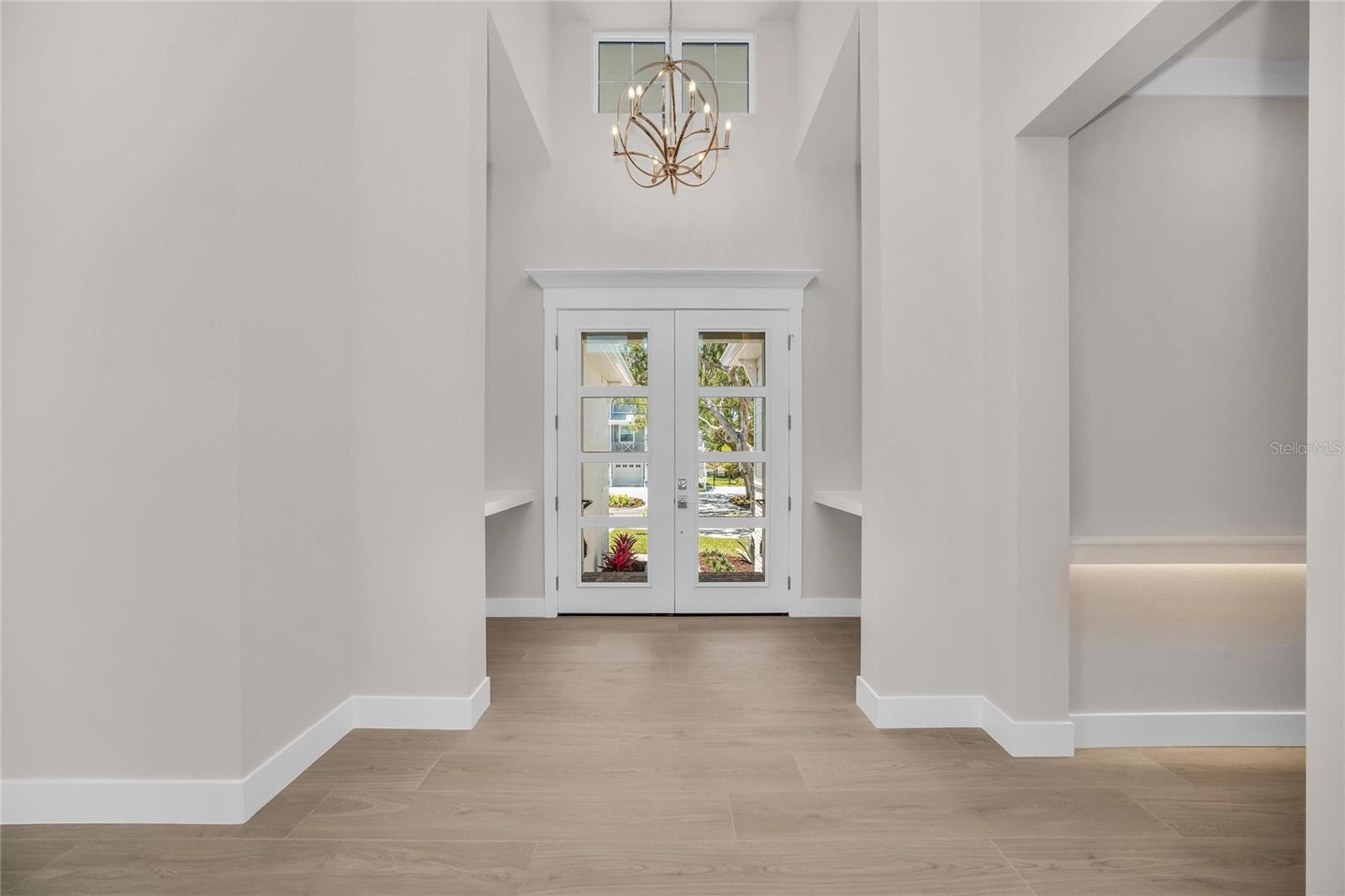 SARA SANDS - Residential