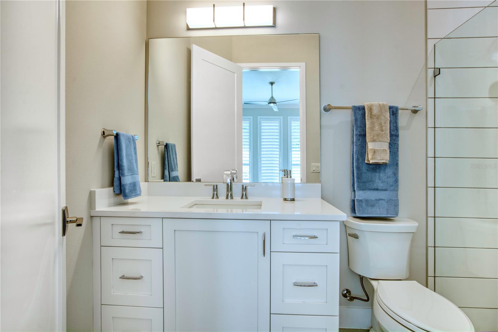 SARA SANDS - Residential