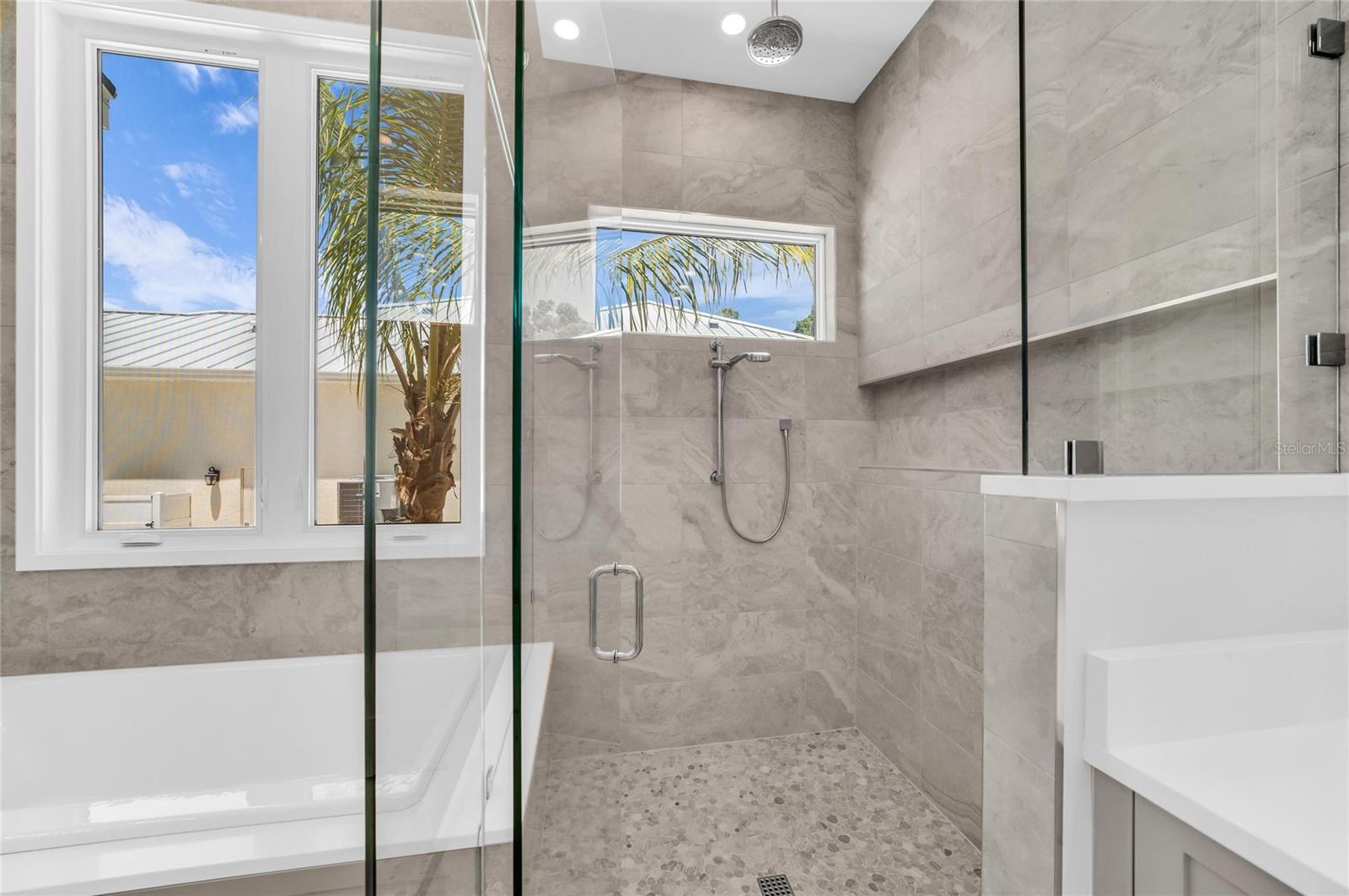 SARA SANDS - Residential