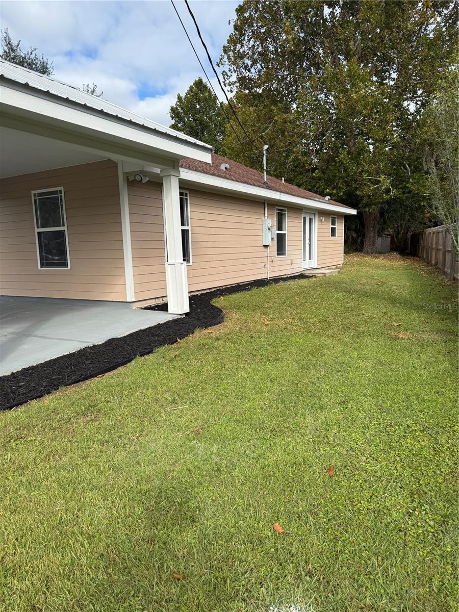 TRIANGLE PARK - Residential