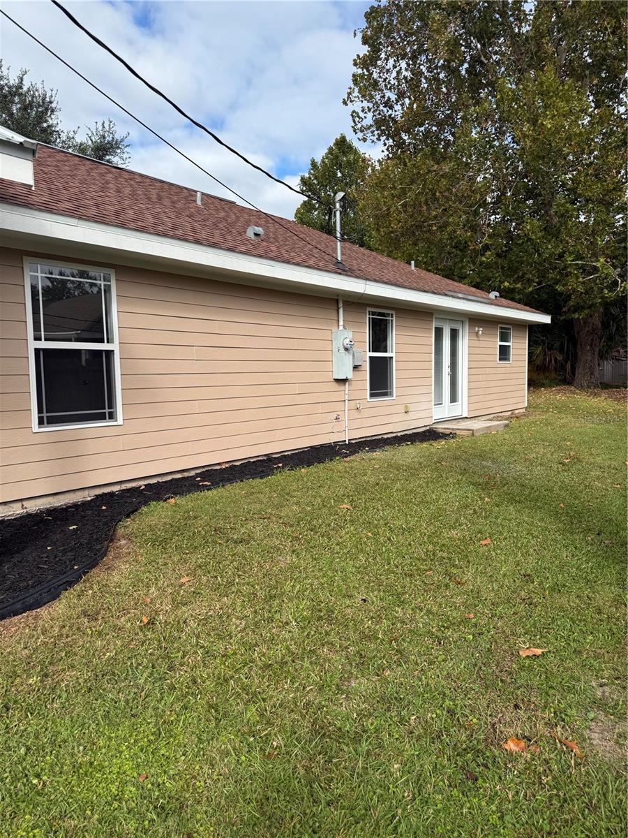 TRIANGLE PARK - Residential