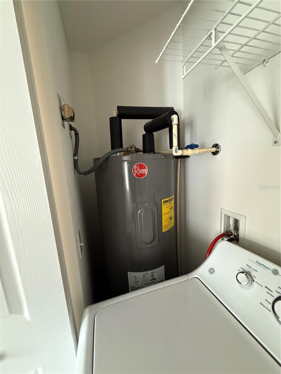 TRIANGLE PARK - Residential