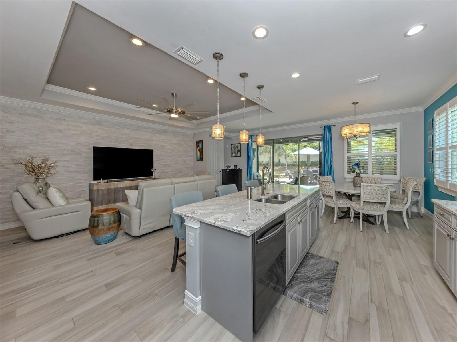 TOSCANA ISLES UN 1 - Residential
