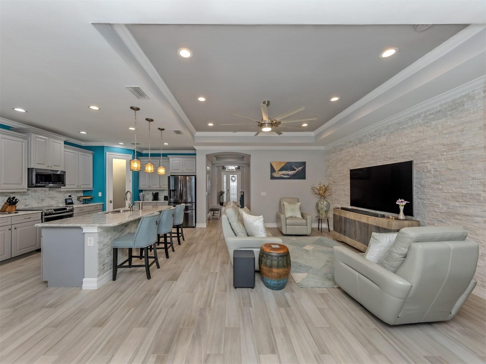 TOSCANA ISLES UN 1 - Residential