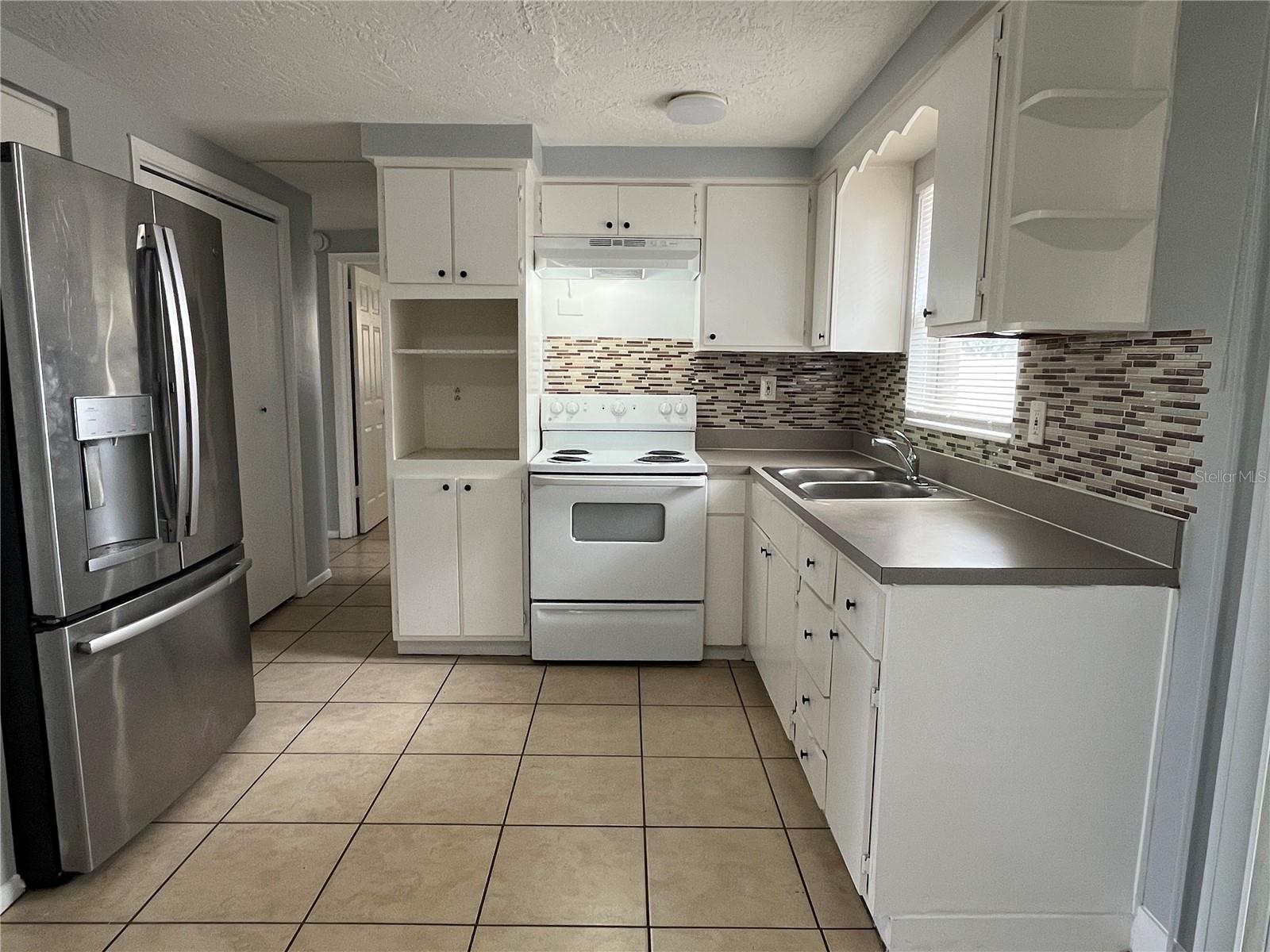 ORANGEWOOD VILLAGE - Residential Lease