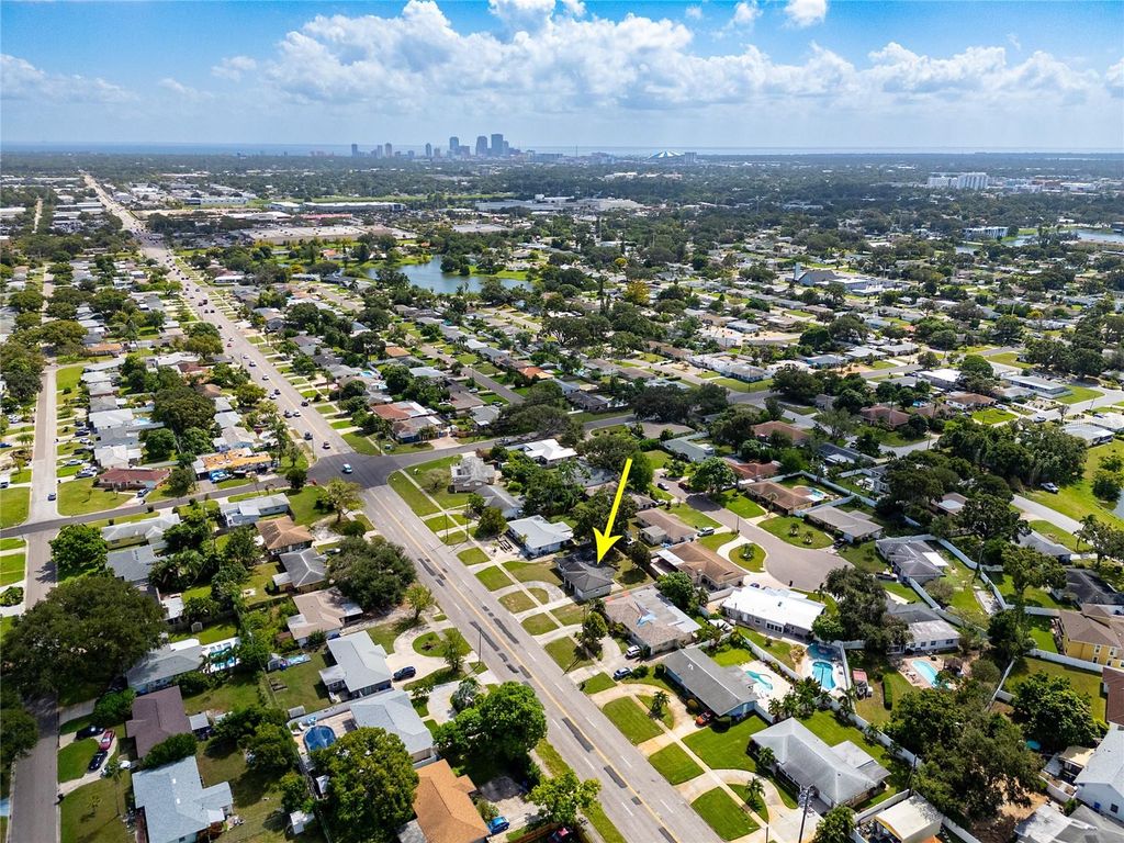 Photo of 4032 22nd Avenue N, St Petersburg, FL 33713 (MLS # TB8436366)