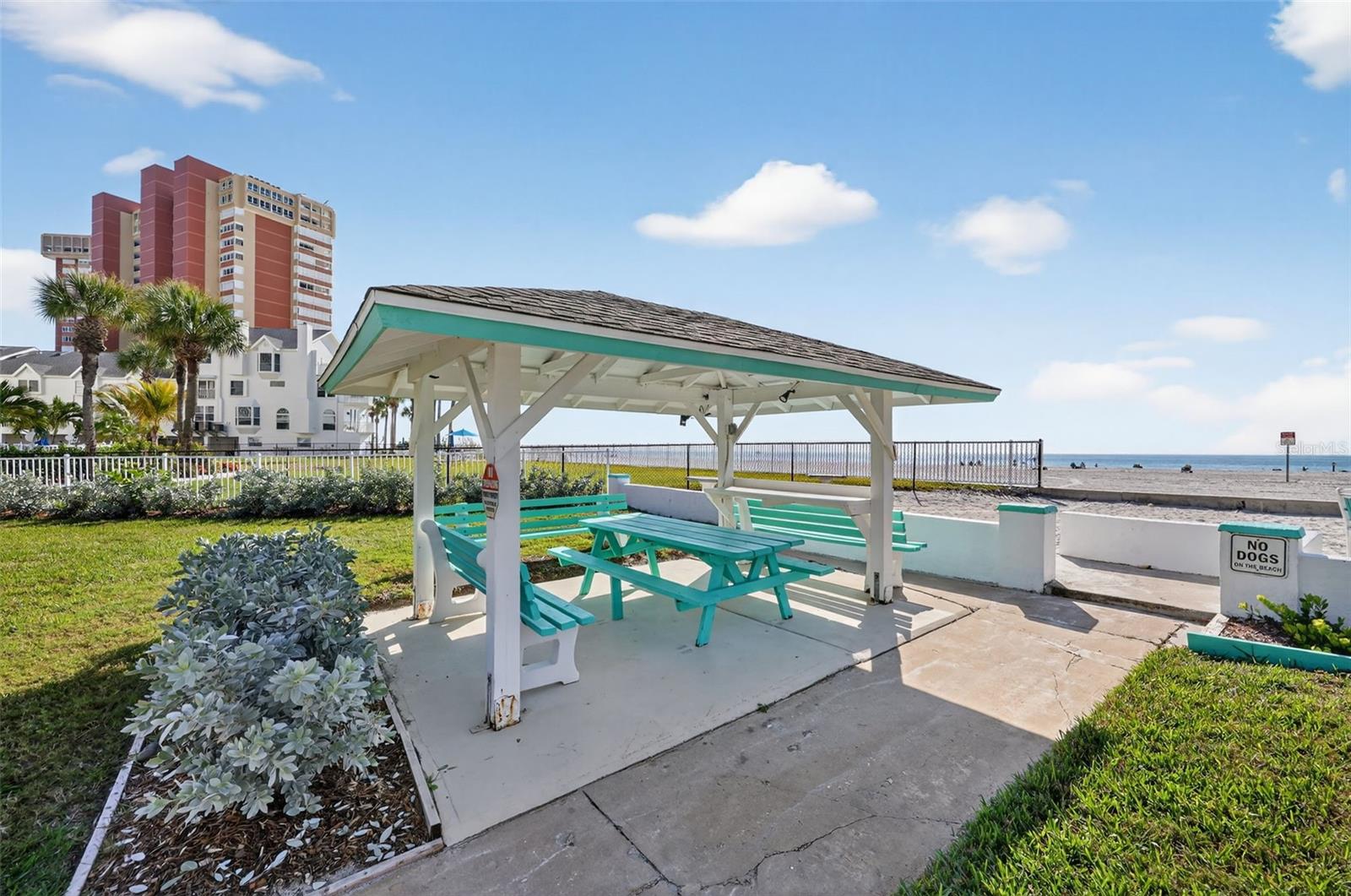 SURFSIDE SUB 4 - Residential