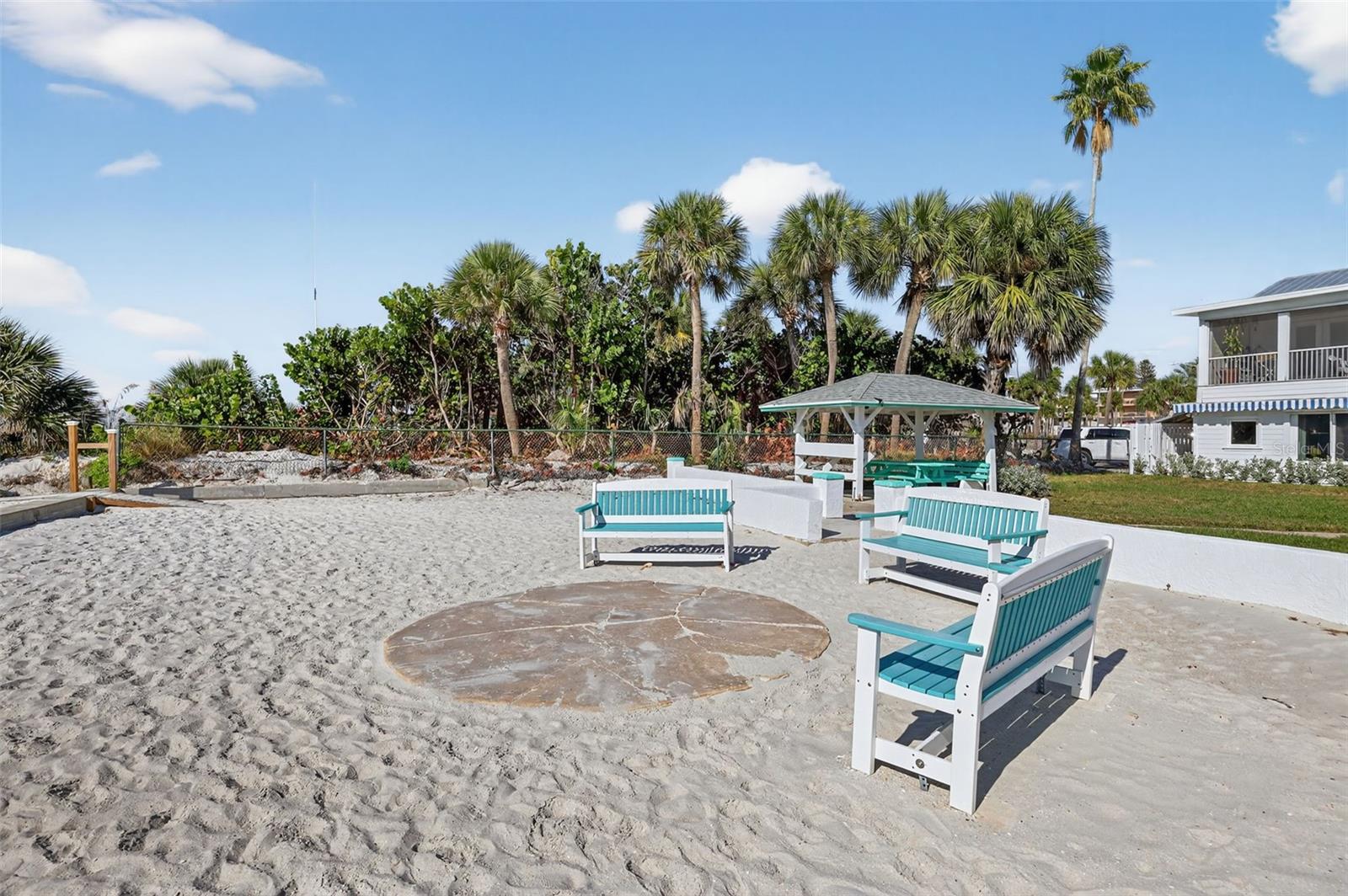 SURFSIDE SUB 4 - Residential