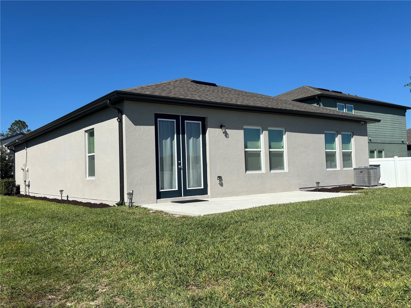 HAMPTON OAKS - Residential