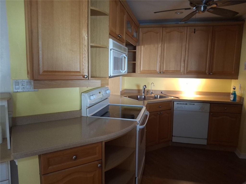 Photo of 9305 120th Lane, Seminole, FL 33772 (MLS # TB8471867)