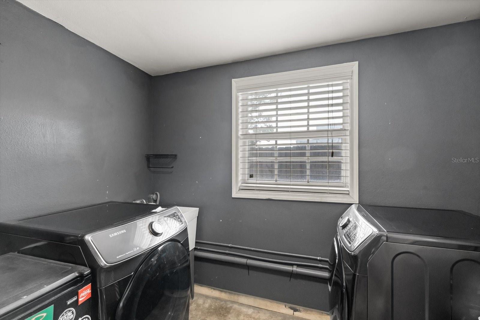 BONITA PARK - Residential