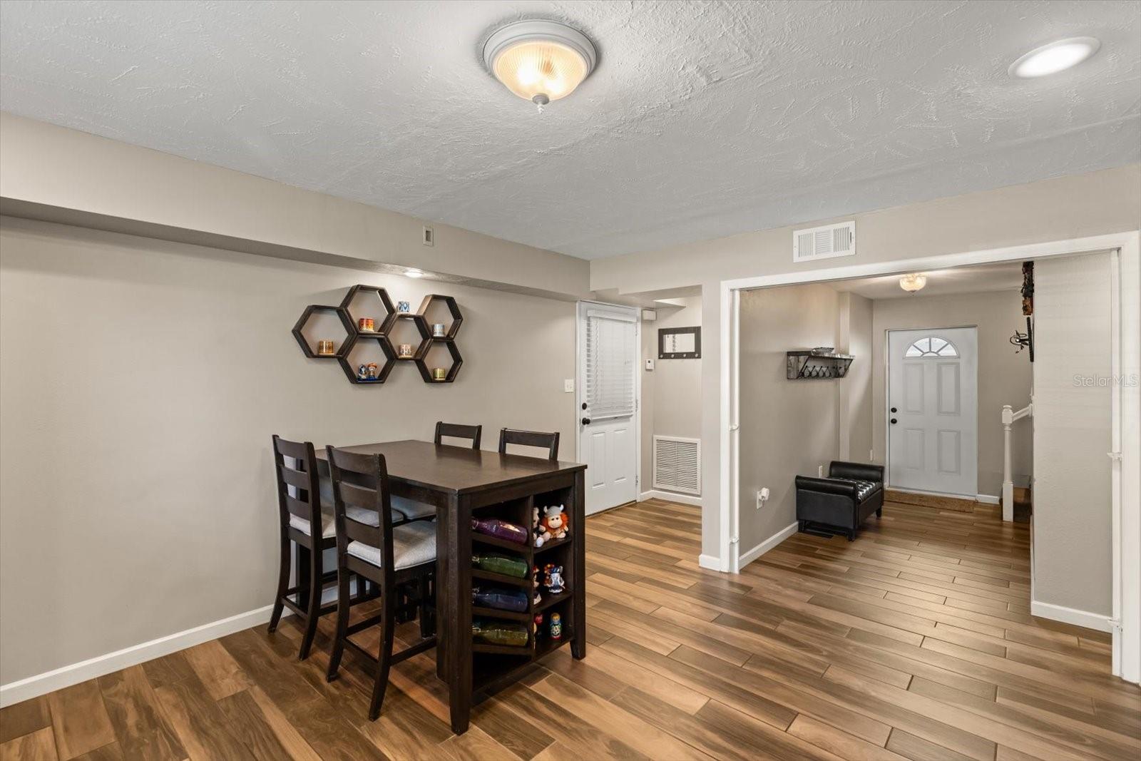 BONITA PARK - Residential