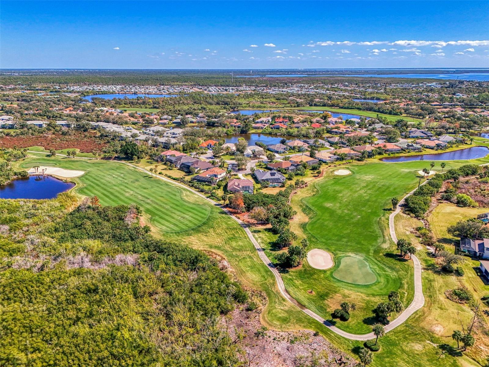 RIVERWOOD - Residential