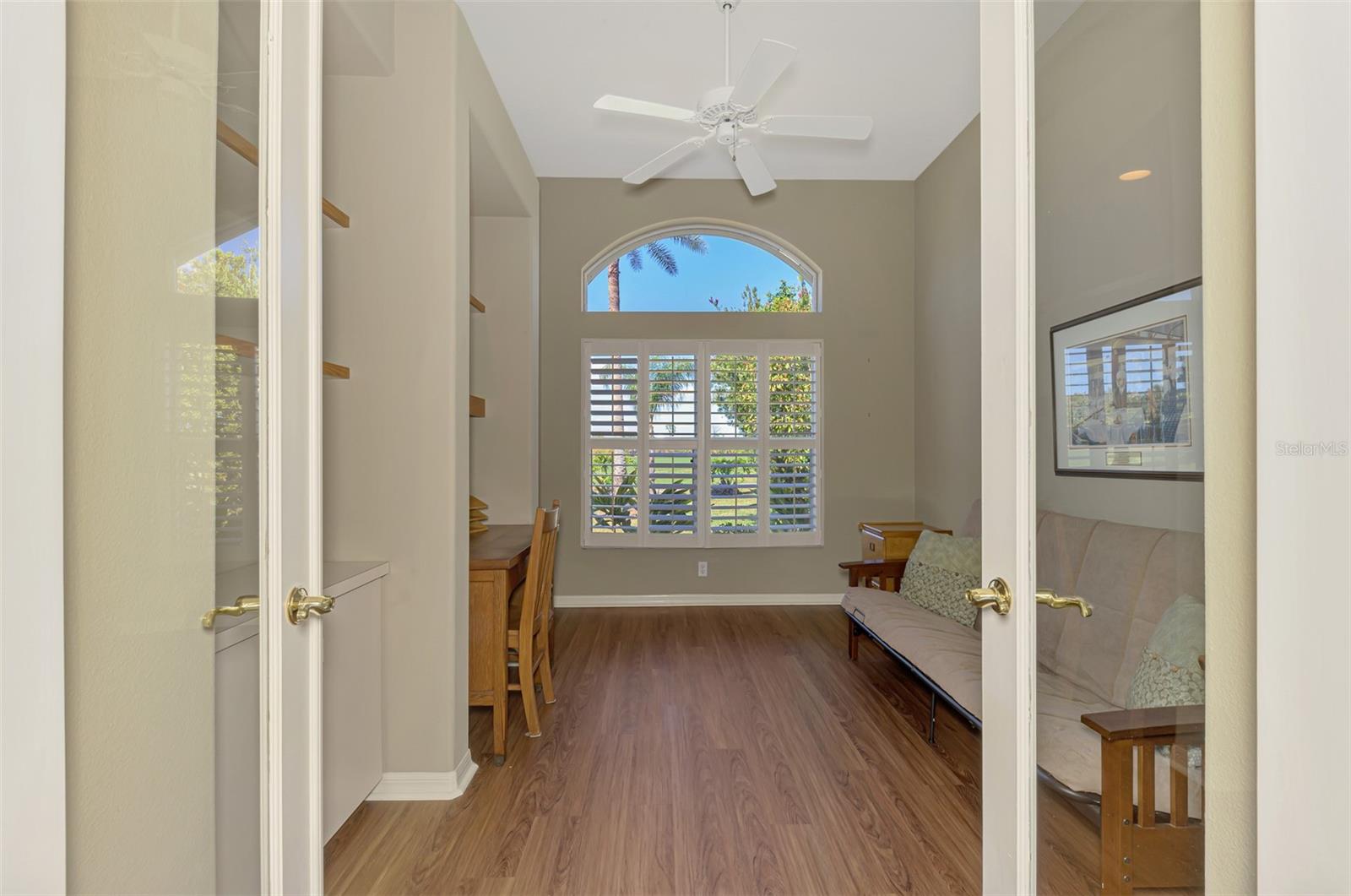 RIVERWOOD - Residential