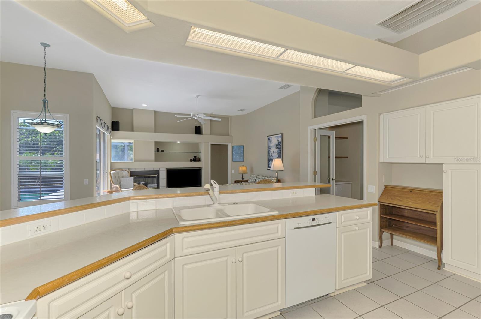 RIVERWOOD - Residential