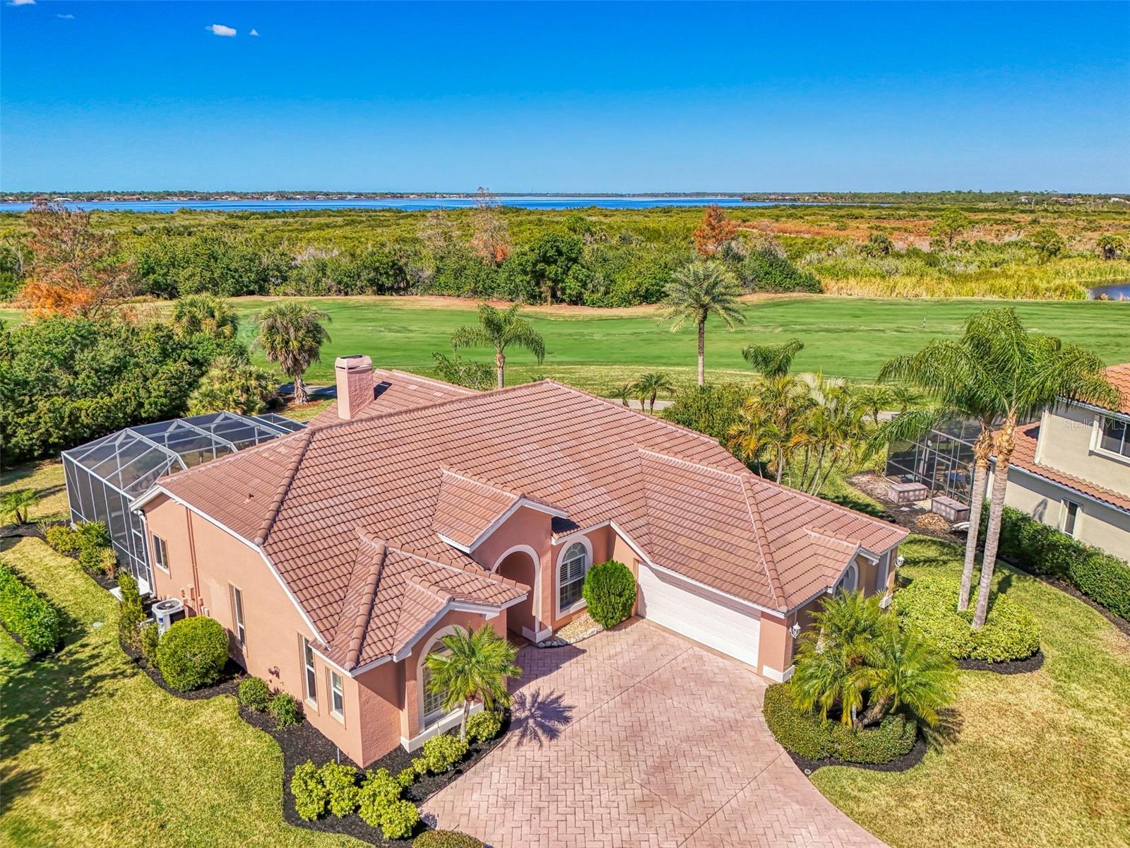 RIVERWOOD - Residential