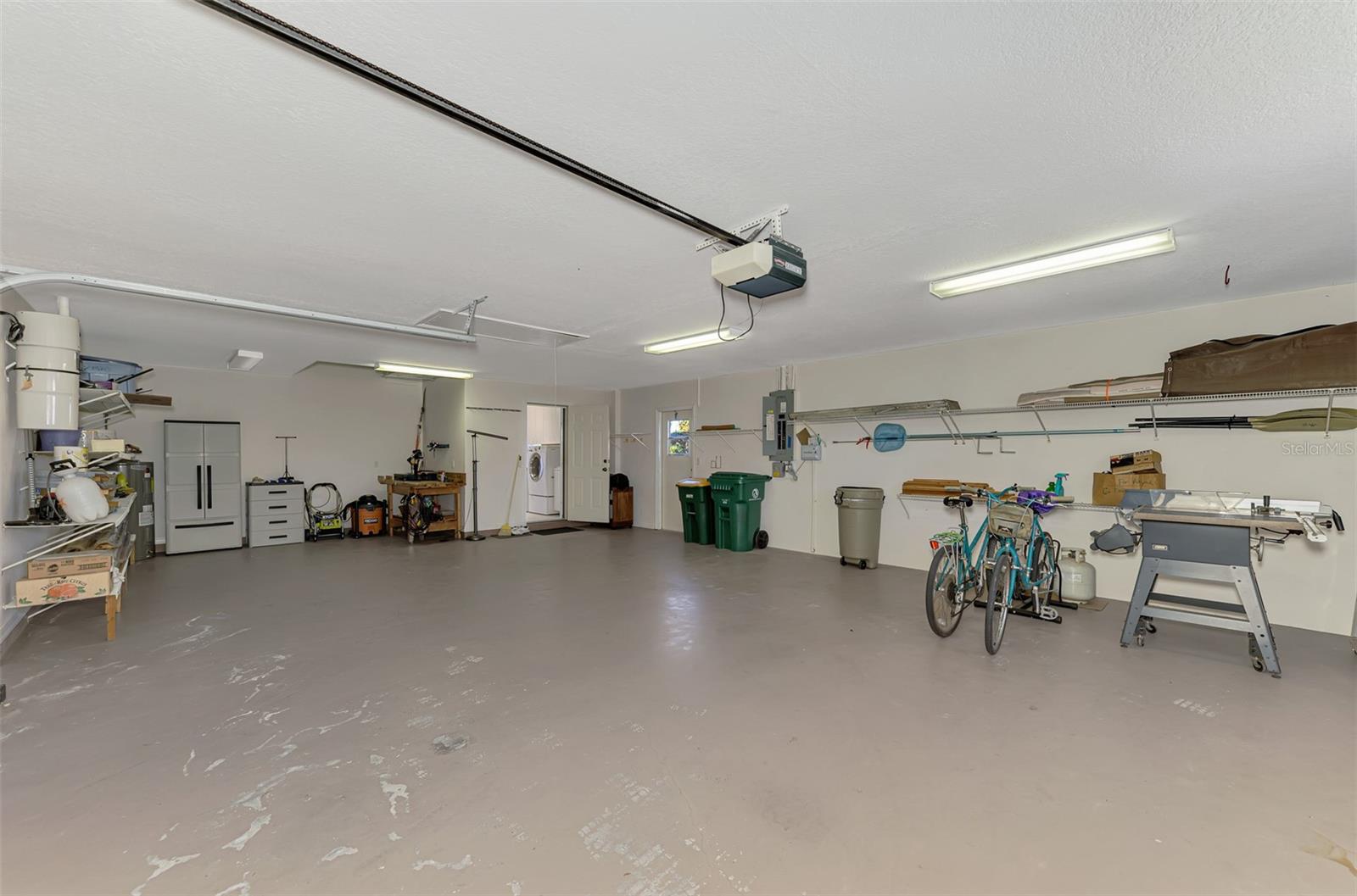 RIVERWOOD - Residential