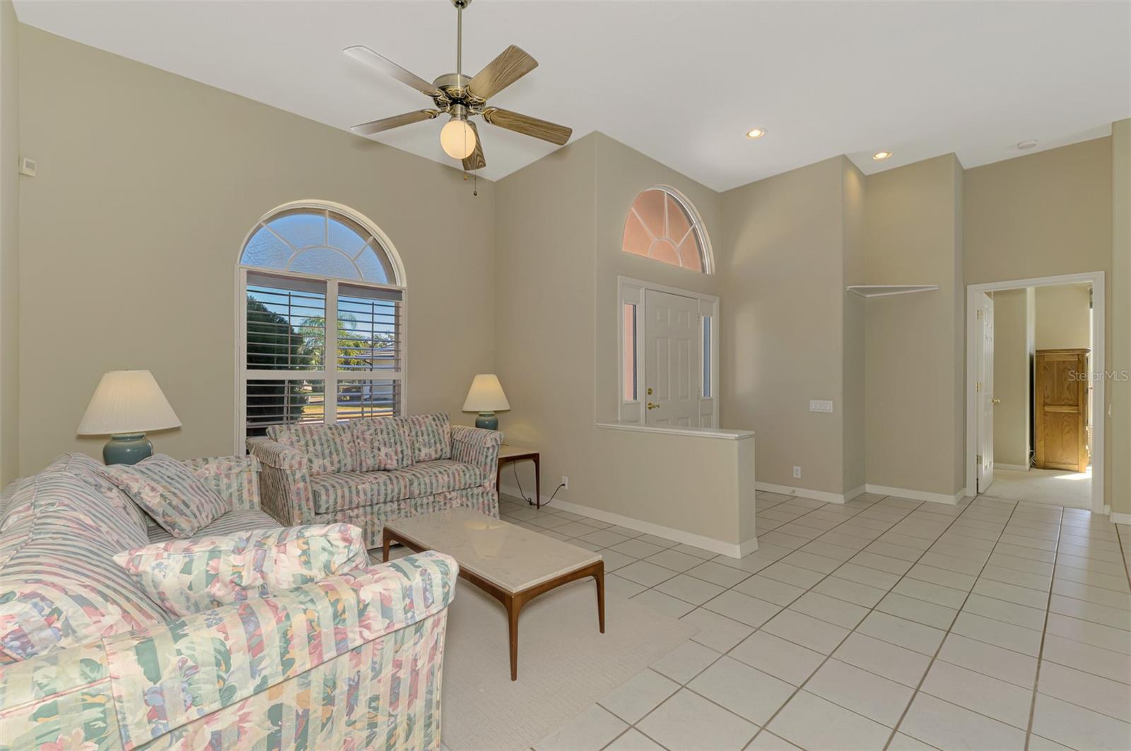 RIVERWOOD - Residential