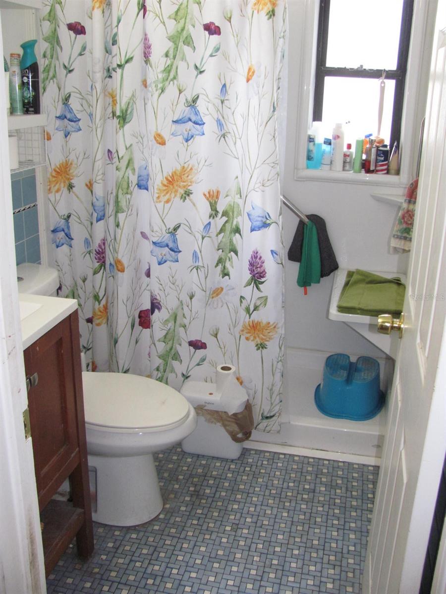 MOUNT VERNON - Residential