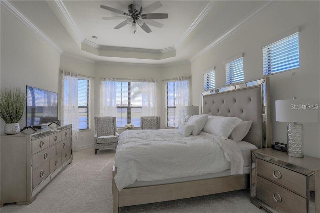 LAKEWOOD NATIONAL - Residential Lease