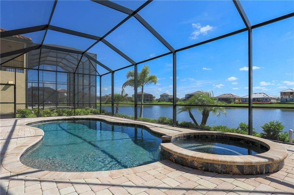 LAKEWOOD NATIONAL - Residential Lease