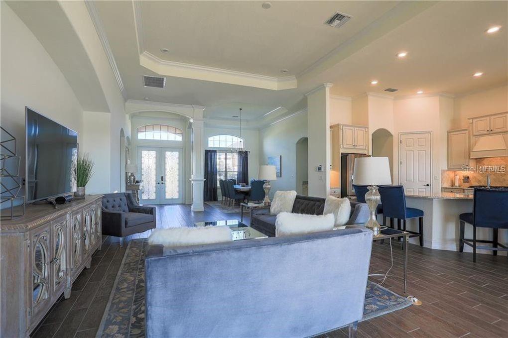 LAKEWOOD NATIONAL - Residential Lease