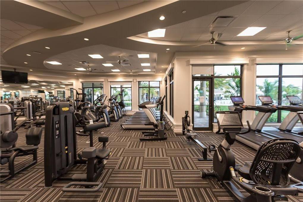 LAKEWOOD NATIONAL - Residential Lease