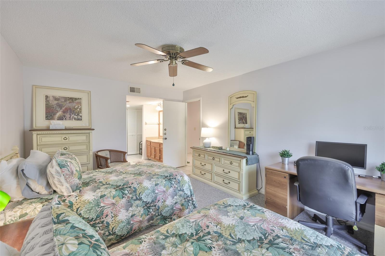 GOLF VILLAS OF SUN CITY CENTER - Residential