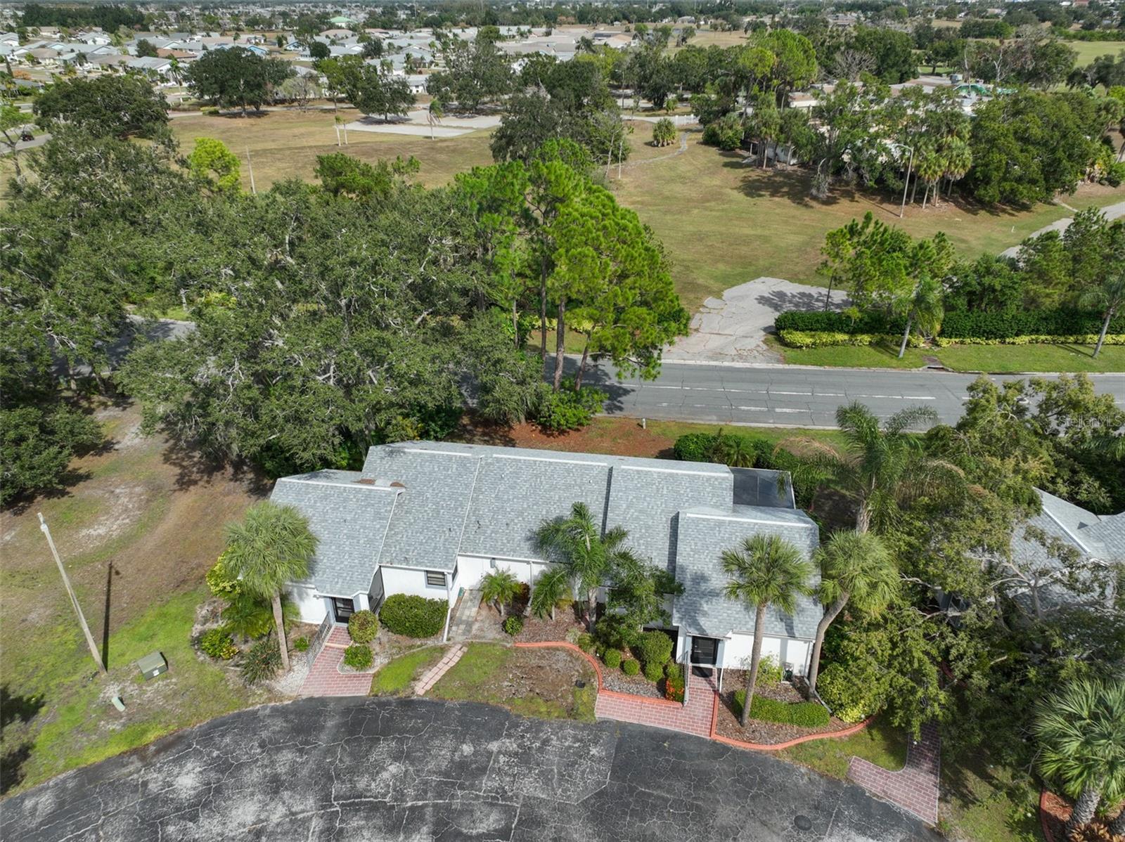 GOLF VILLAS OF SUN CITY CENTER - Residential