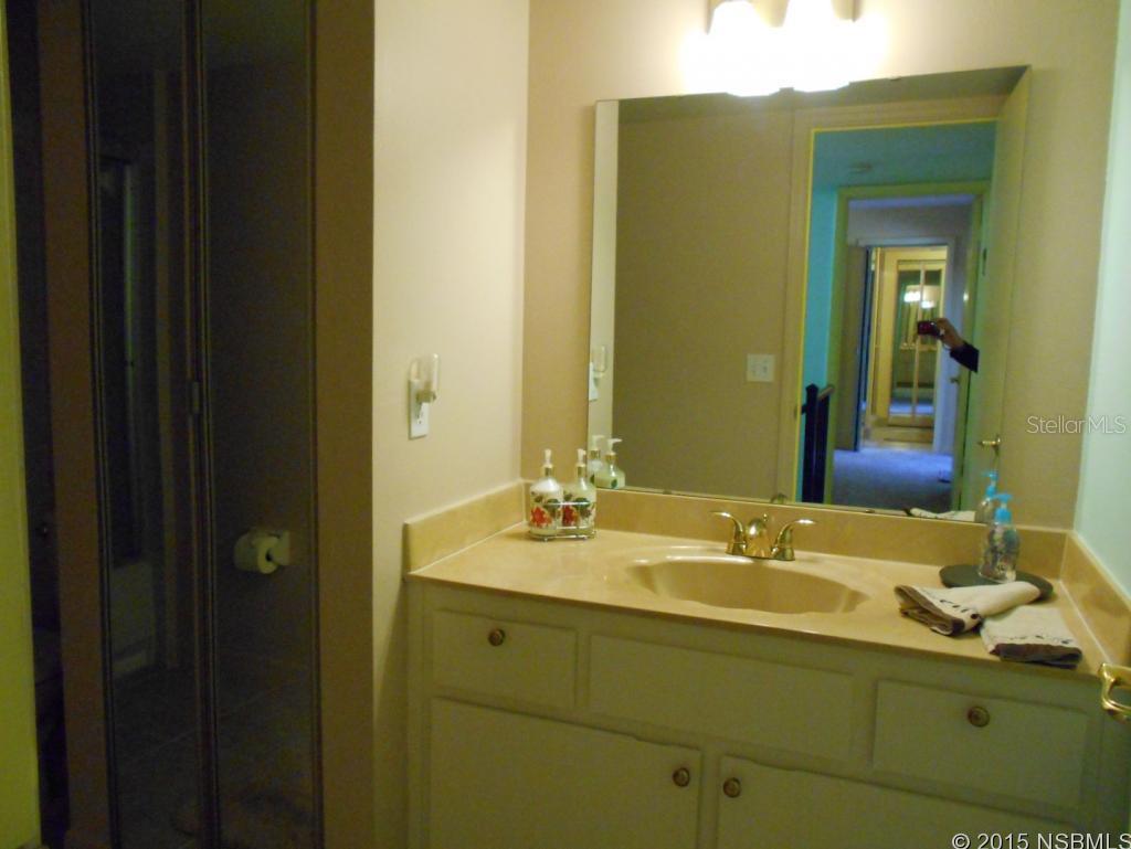 Bahamian Club Units 01-03 Inc - Residential